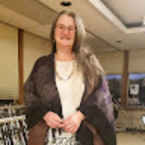 Meet your Posher, Tina